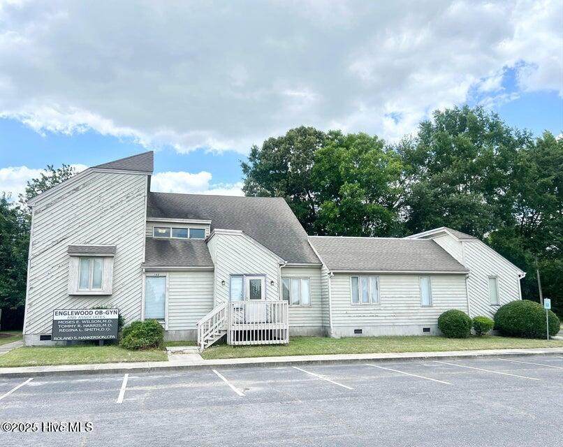 140 Englewood Drive - Photo 1