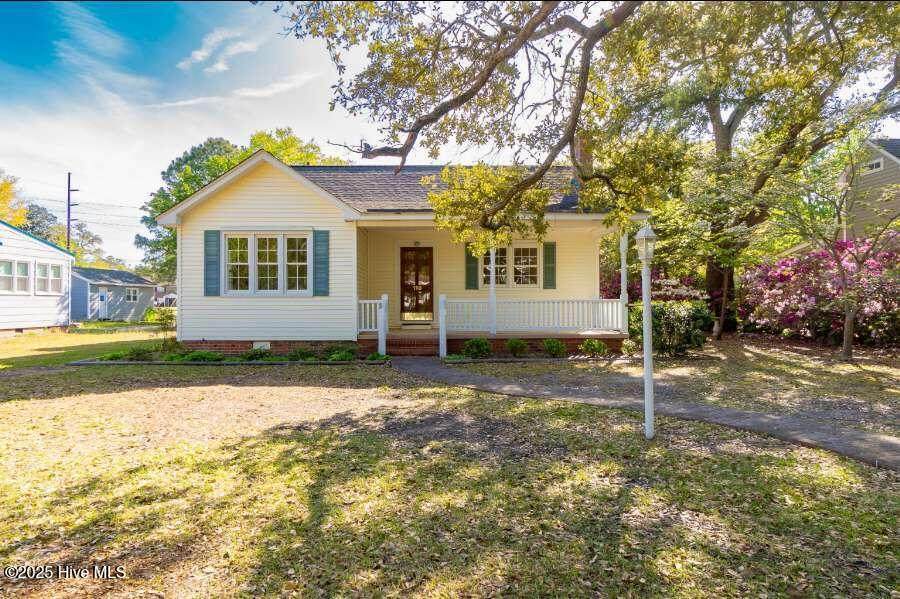 116 Noyes Avenue - Photo 1