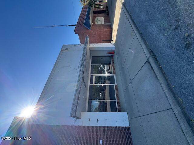 110 Commercial Avenue - Photo 1