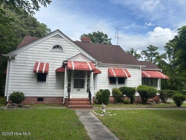 916 Southern Avenue - Photo 1