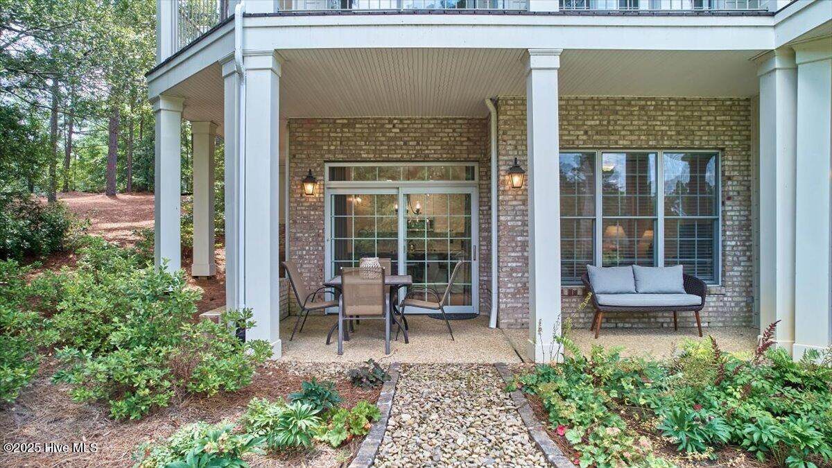 240 Cochrane Castle Circle - Photo 1