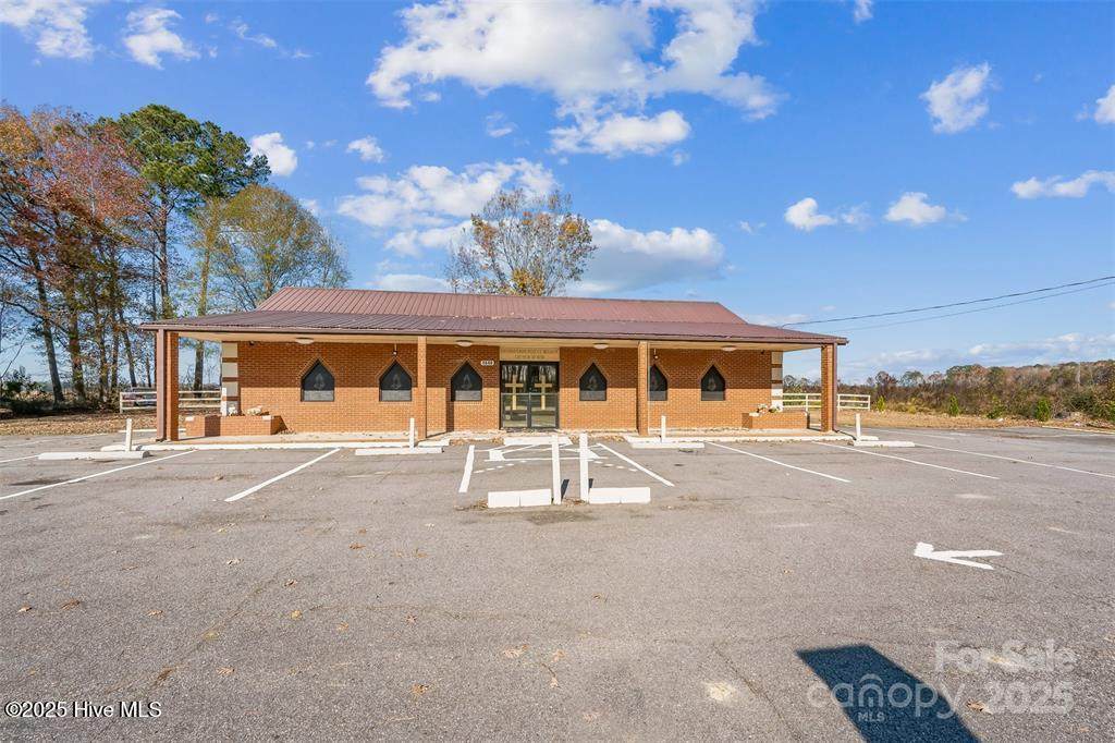 1040 Us Hwy 13 - Photo 1