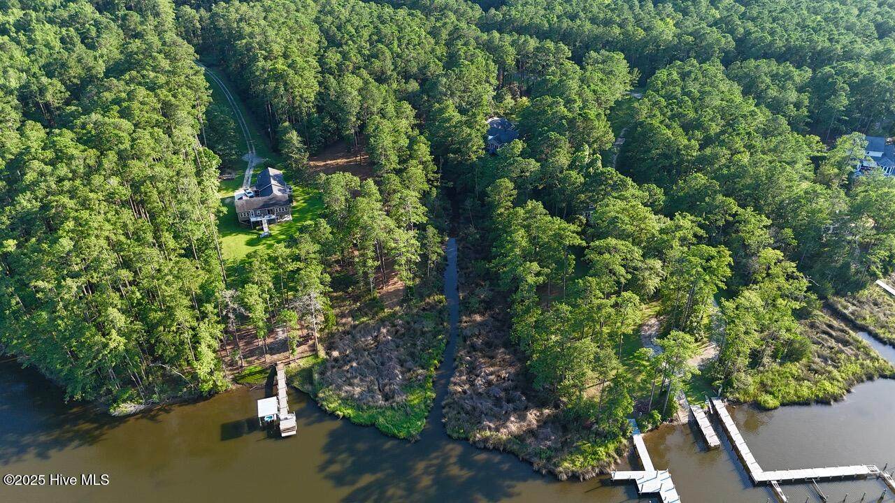 394 Bay Shores Road - Photo 1