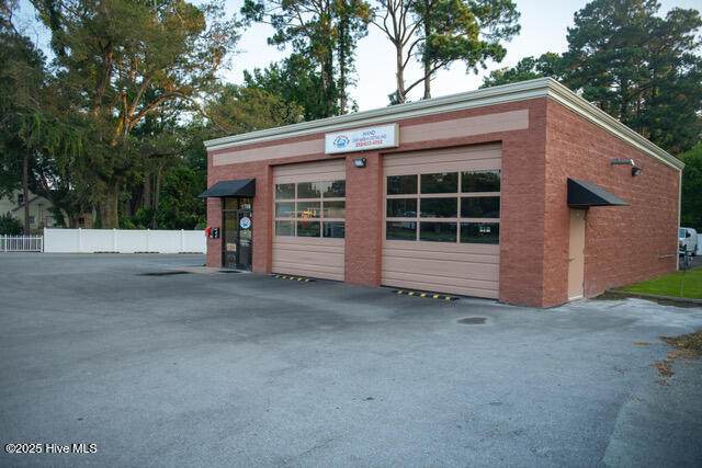 1708-1706 Neuse Boulevard - Photo 1