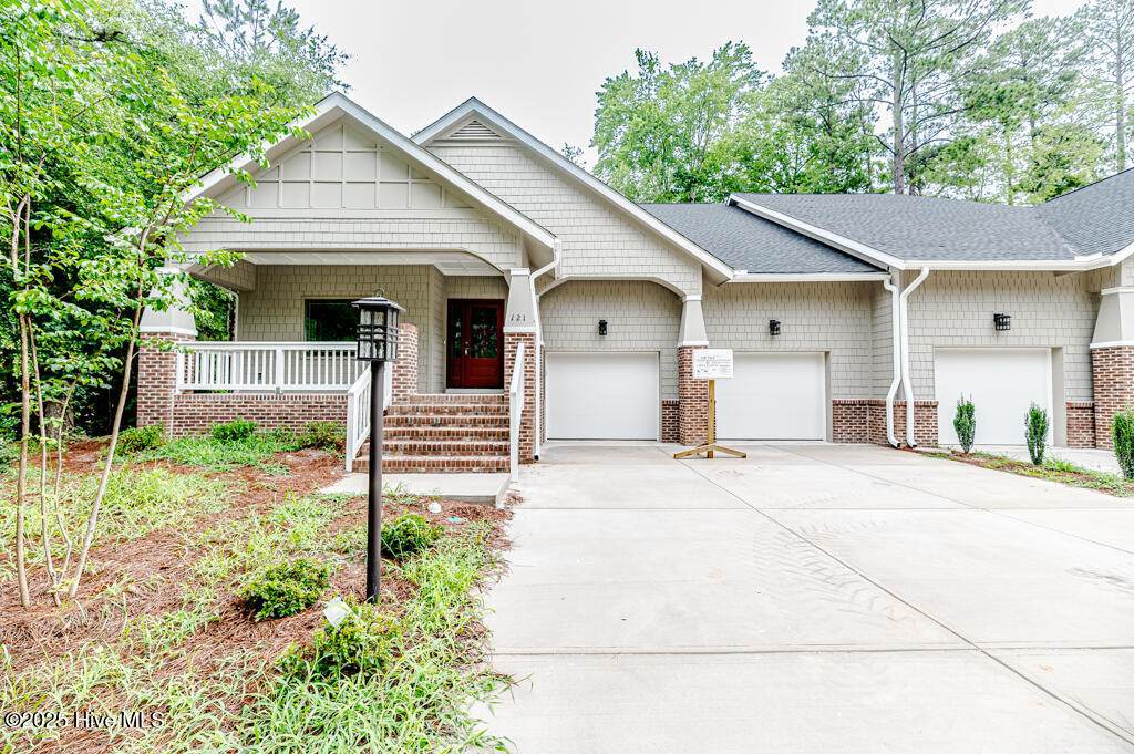121 Lamplighter Village Drive - Photo 1