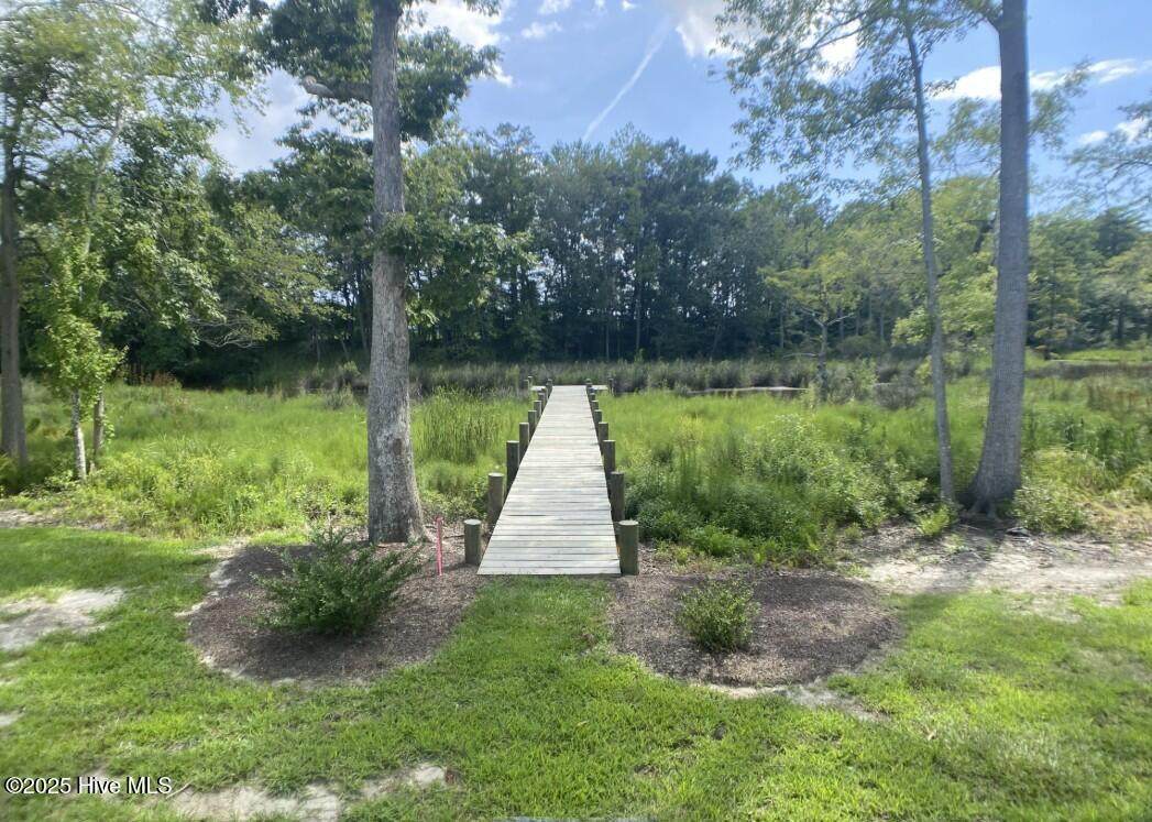 80 & 98 Bridgewater Drive - Photo 1
