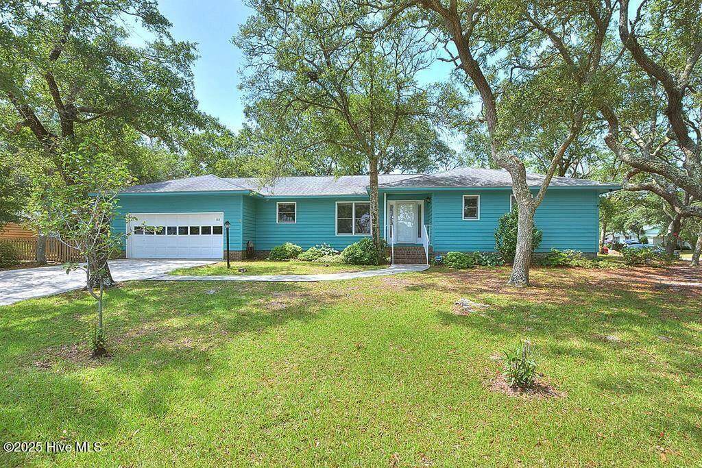 103 Throckmorton Street - Photo 1