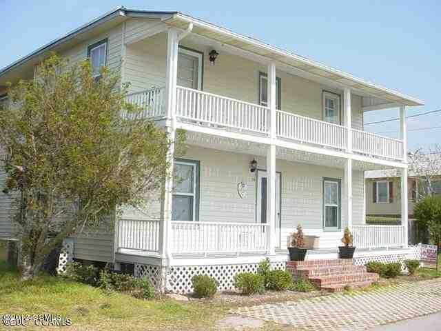 218 Elm Street - Photo 1