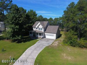 665 White Oak Crossing, Swansboro, NC 28584 (MLS #11405162) :: Century 21 Sweyer & Associates