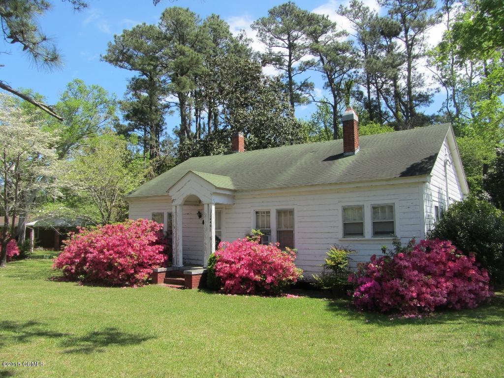 2446 Us-70 E, Beaufort, NC 28516 (MLS #11503356) :: Century 21 Sweyer & Associates