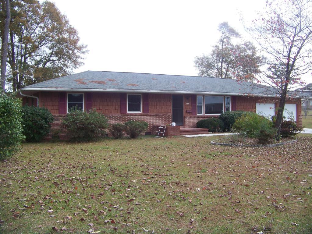 118 E East Sherwood Drive, Havelock, NC 28532 (MLS #11505674) :: Century 21 Sweyer & Associates