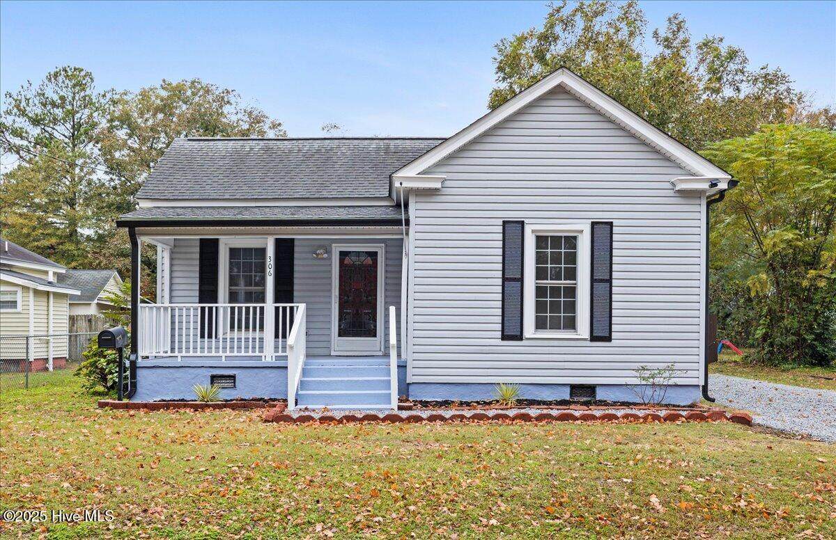 306 1st Street - Photo 1