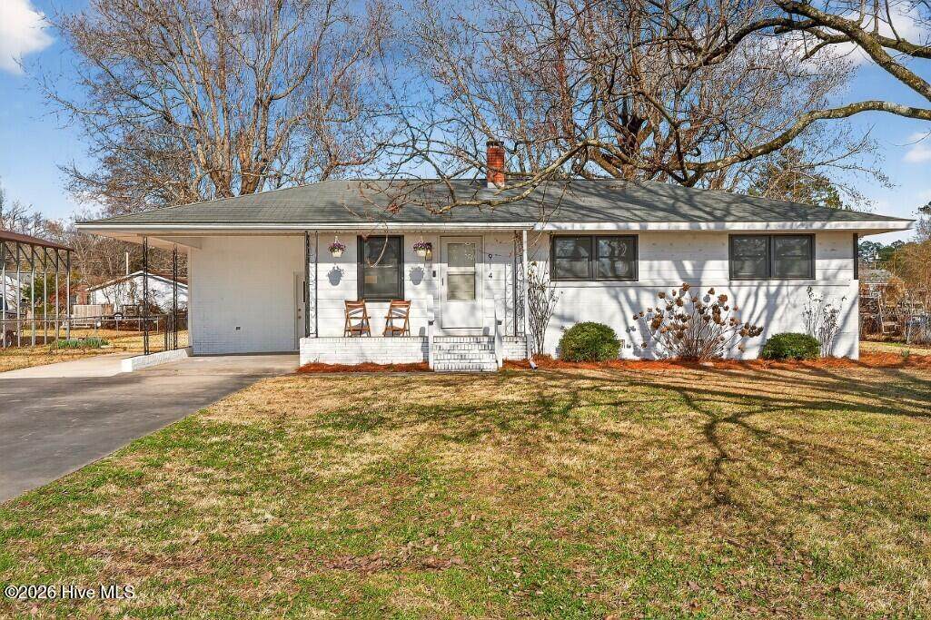 914 Greenfield Heights Boulevard - Photo 1
