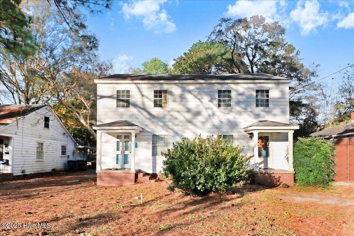 1605 Waverly Avenue - Photo 1