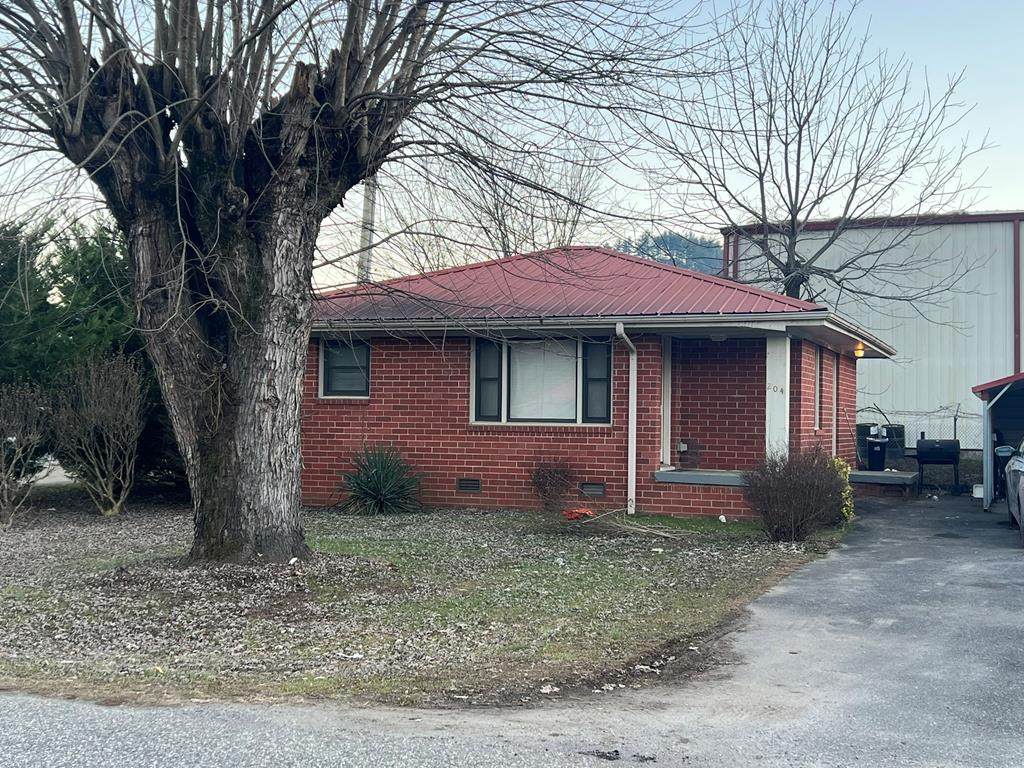 44 Laura Street - Photo 1