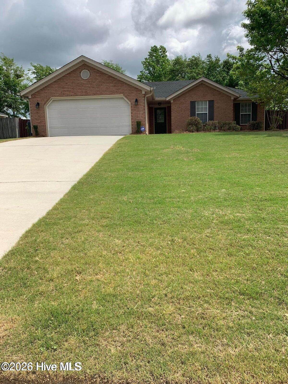 816 Stoneview Drive - Photo 1