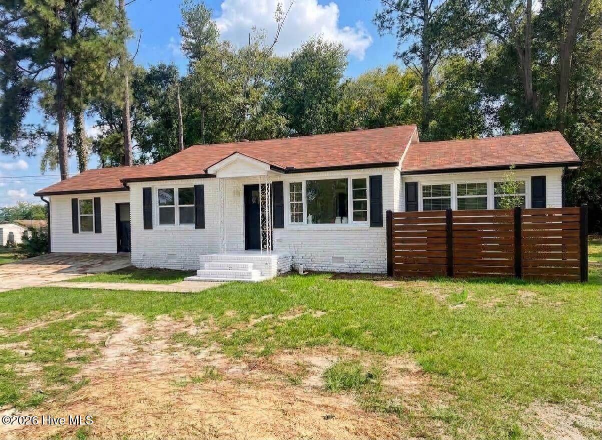 2124 Reedale Avenue - Photo 1