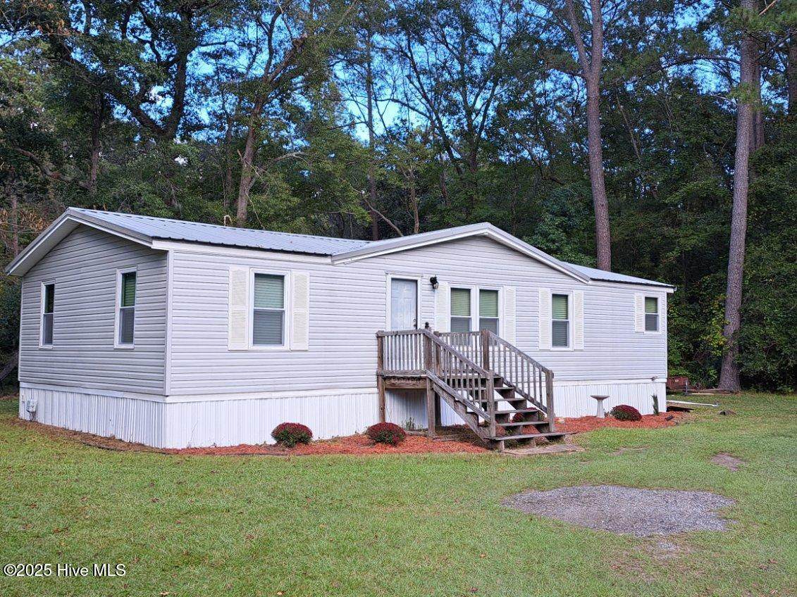 3411 Fieldcrest Drive - Photo 1