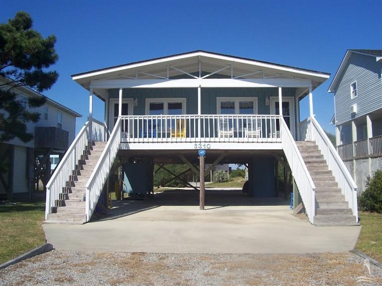 3310 W Beach Drive, Oak Island, NC 28465 (MLS #20687073) :: Century 21 Sweyer & Associates