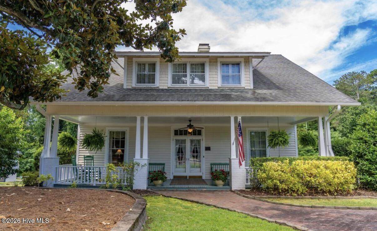 303 Mcreynolds Street - Photo 1