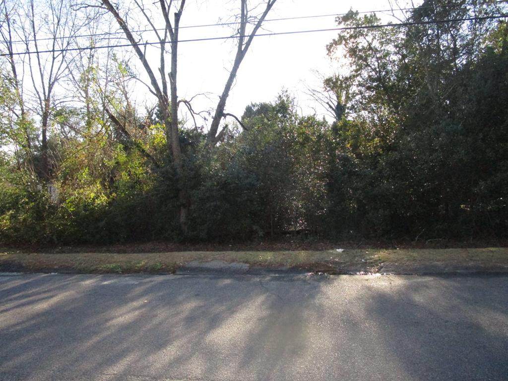 2149 Veterans Drive - Photo 1