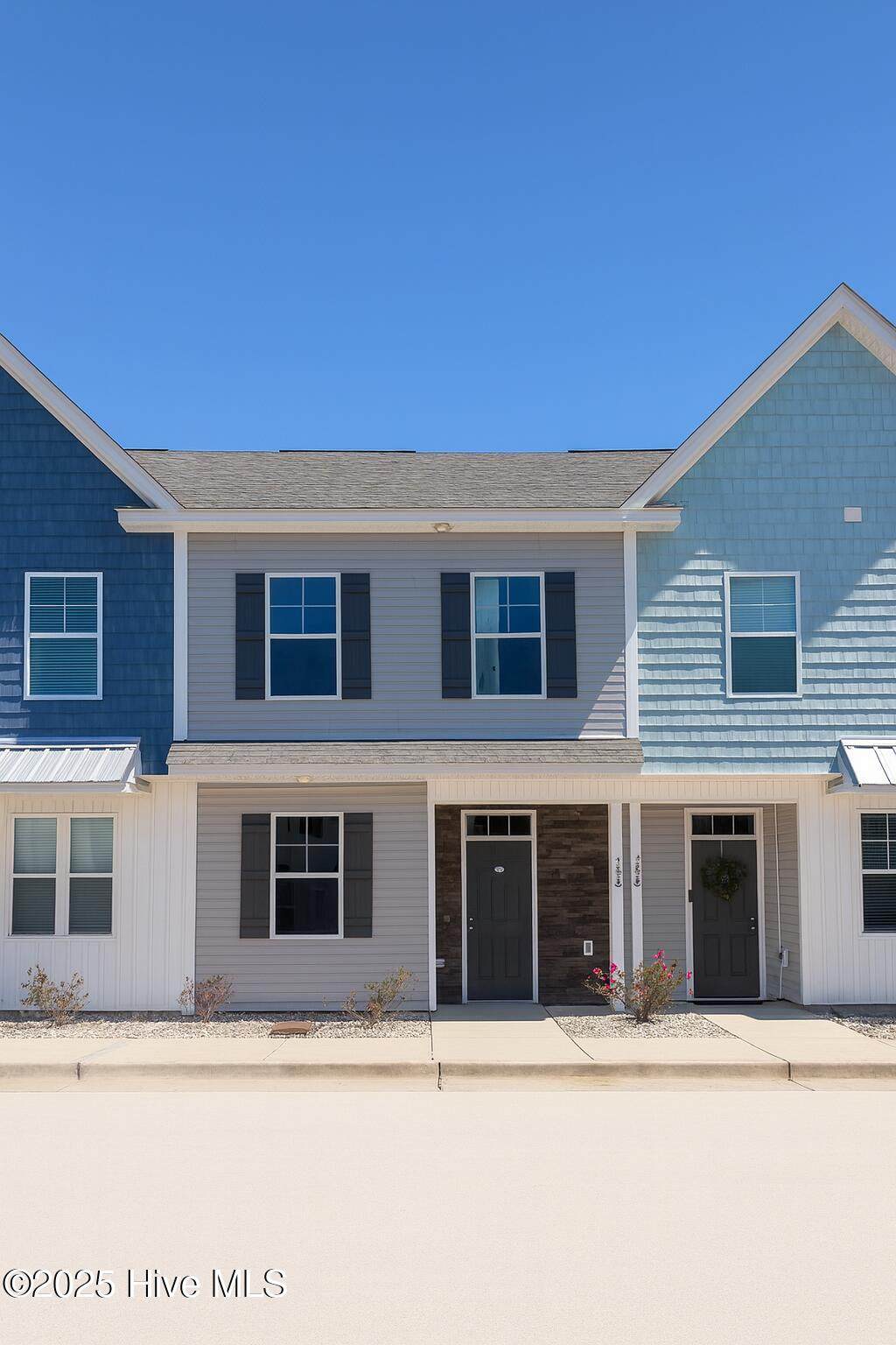 303 Starfish Lane - Photo 1