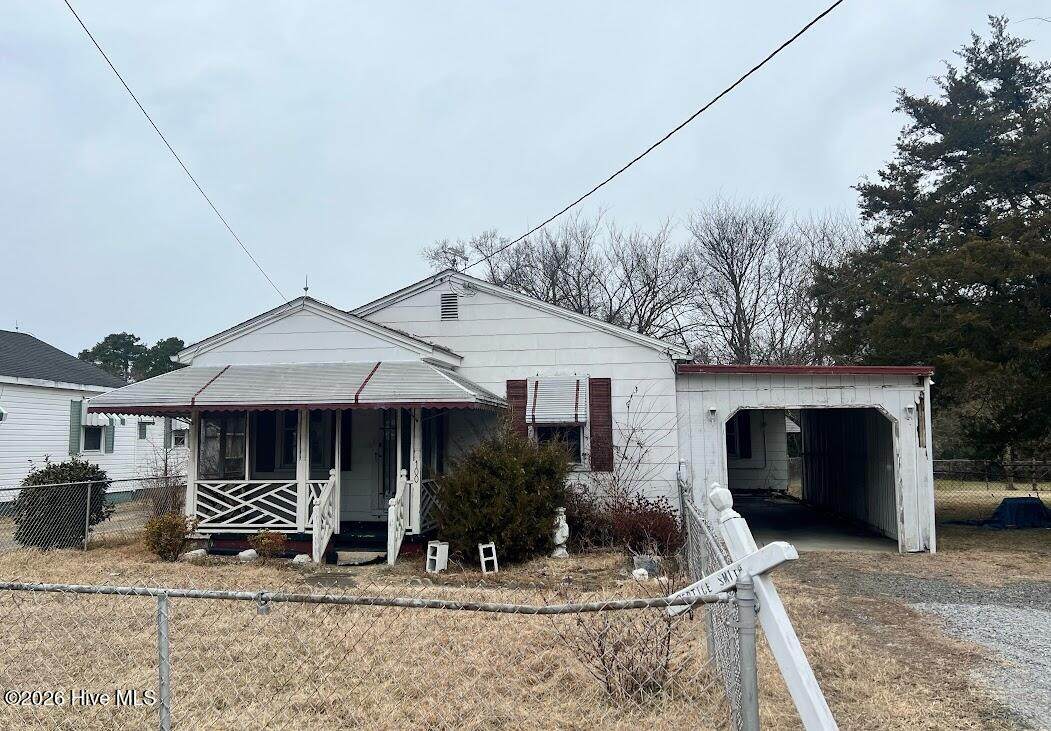 100 Pine Street - Photo 1