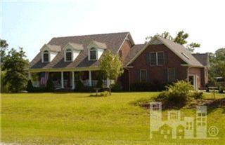 613 Hughes Road - Photo 1
