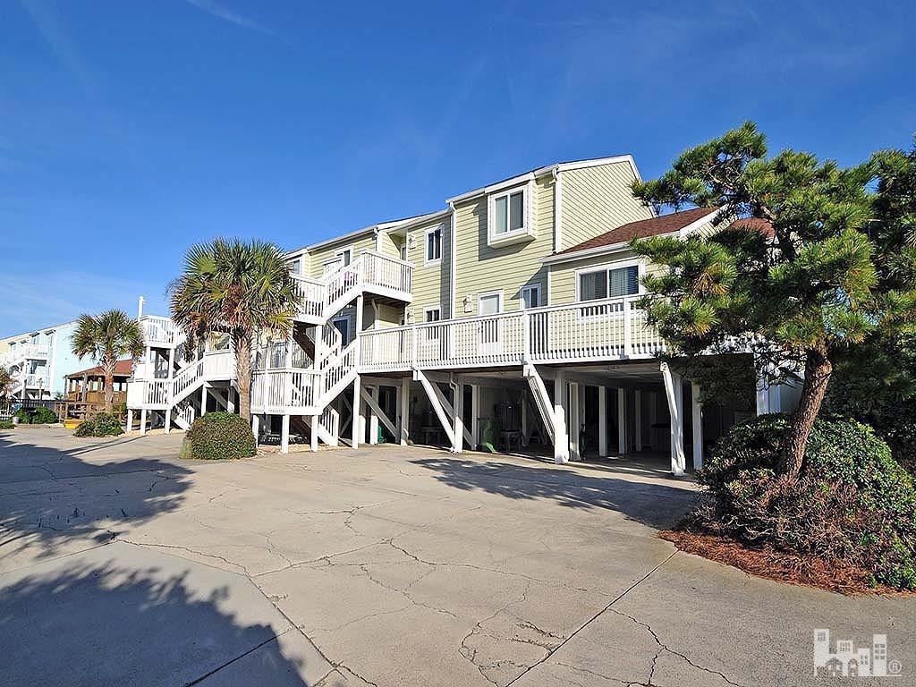1100 S Fort Fisher Blvd #504, Kure Beach, NC 28449 (MLS #30530820) :: Century 21 Sweyer & Associates