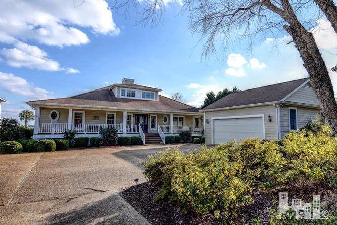 101 Sound View Drive N, Hampstead, NC 28443 (MLS #30531757) :: Century 21 Sweyer & Associates