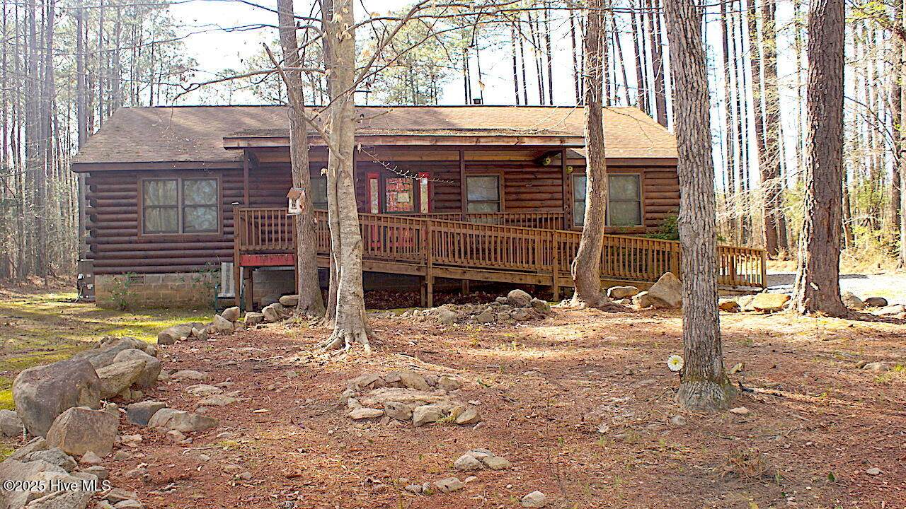 202 Waterside Drive - Photo 1