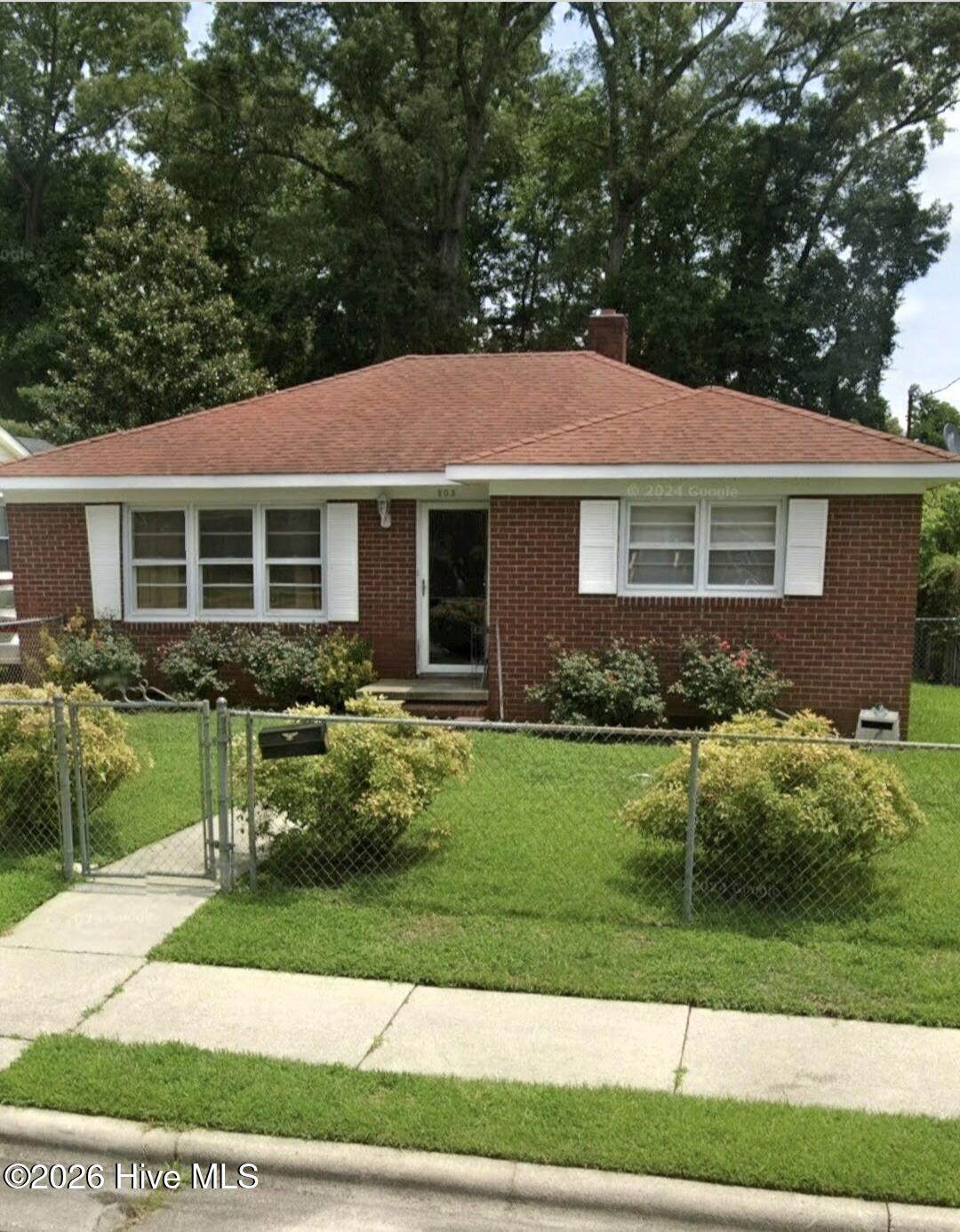 203 Heard Street - Photo 1