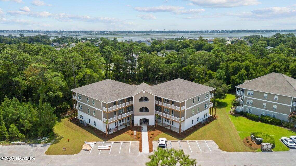 400 Lighthouse Lane - Photo 1