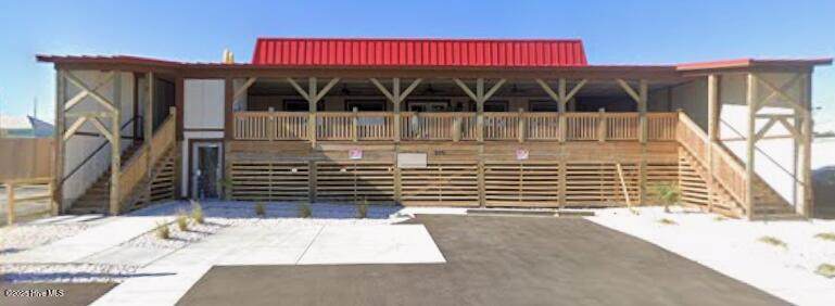 219 Myrtle Avenue - Photo 1