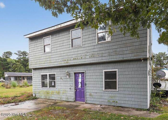 151 Longbeach Drive - Photo 1