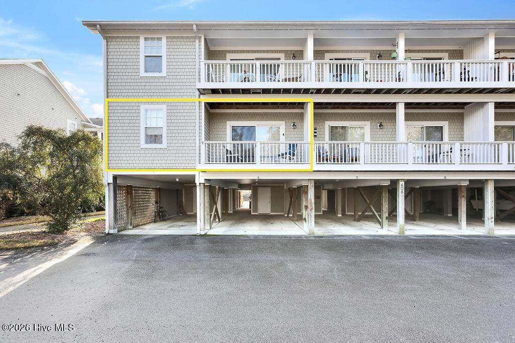 608 Brown Street - Photo 1