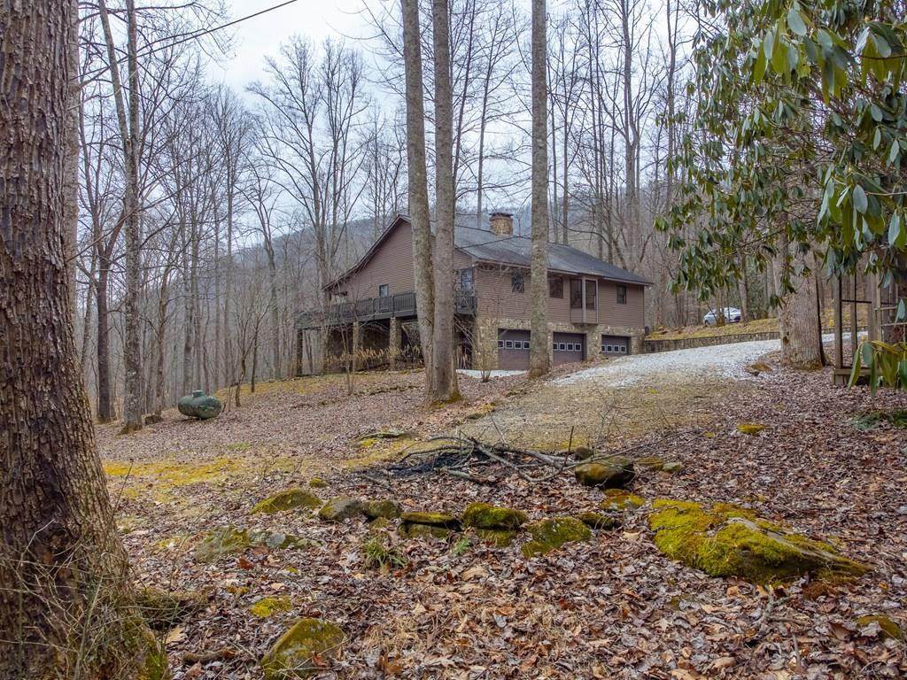 1221 Sam Cove - Photo 1