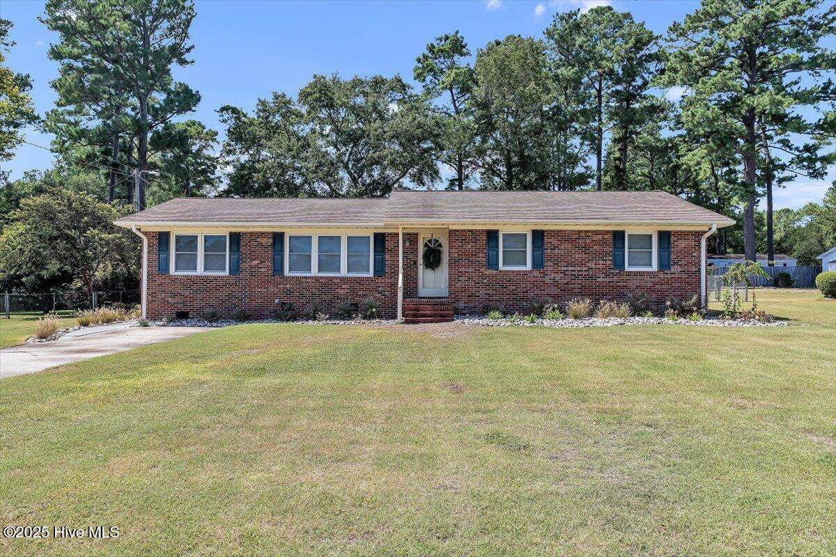 314 Brookfield Drive - Photo 1