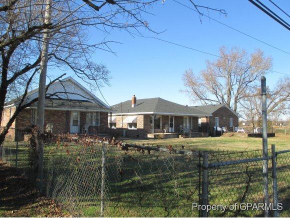 2201 Memorial Drive - Photo 1