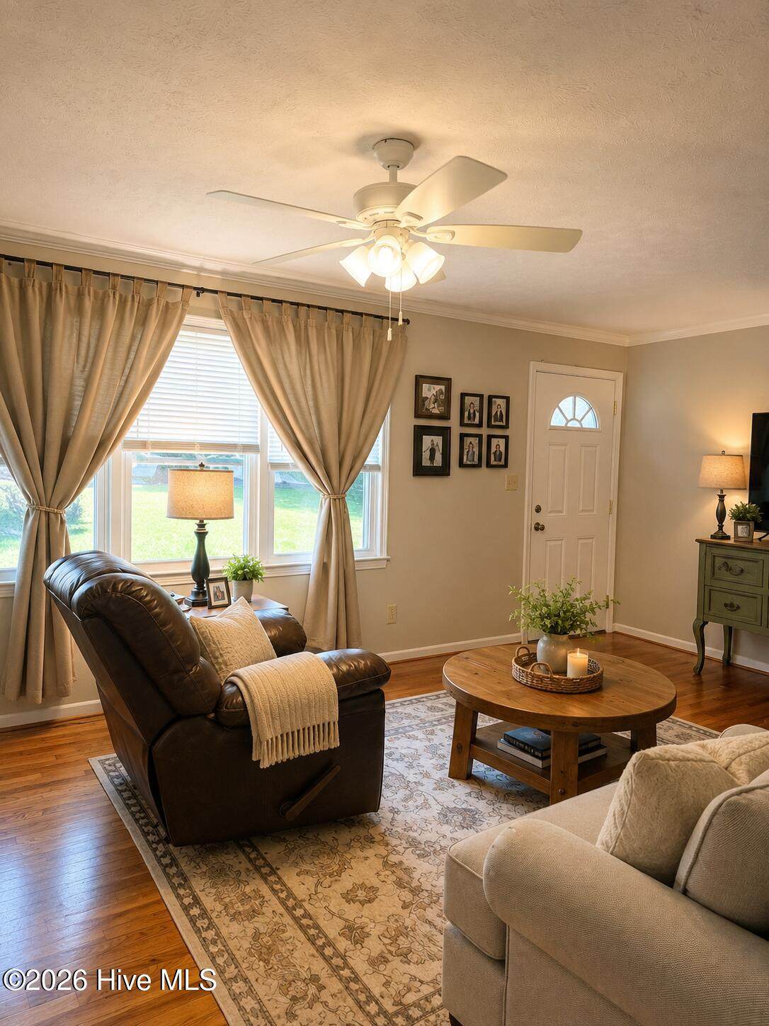 https://bt-photos.global.ssl.fastly.net/ncreg/orig_boomver_1_59372e9c5c8e5a9d6155dbb28424a2e2-2.jpg