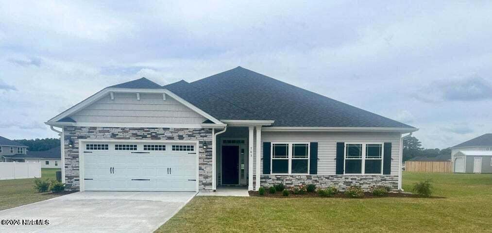 192 Seashore Street - Photo 1