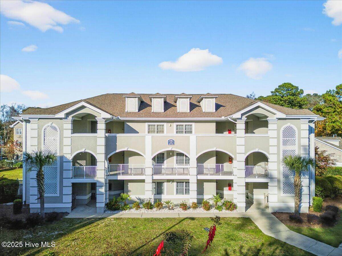 908 Resort Circle - Photo 1