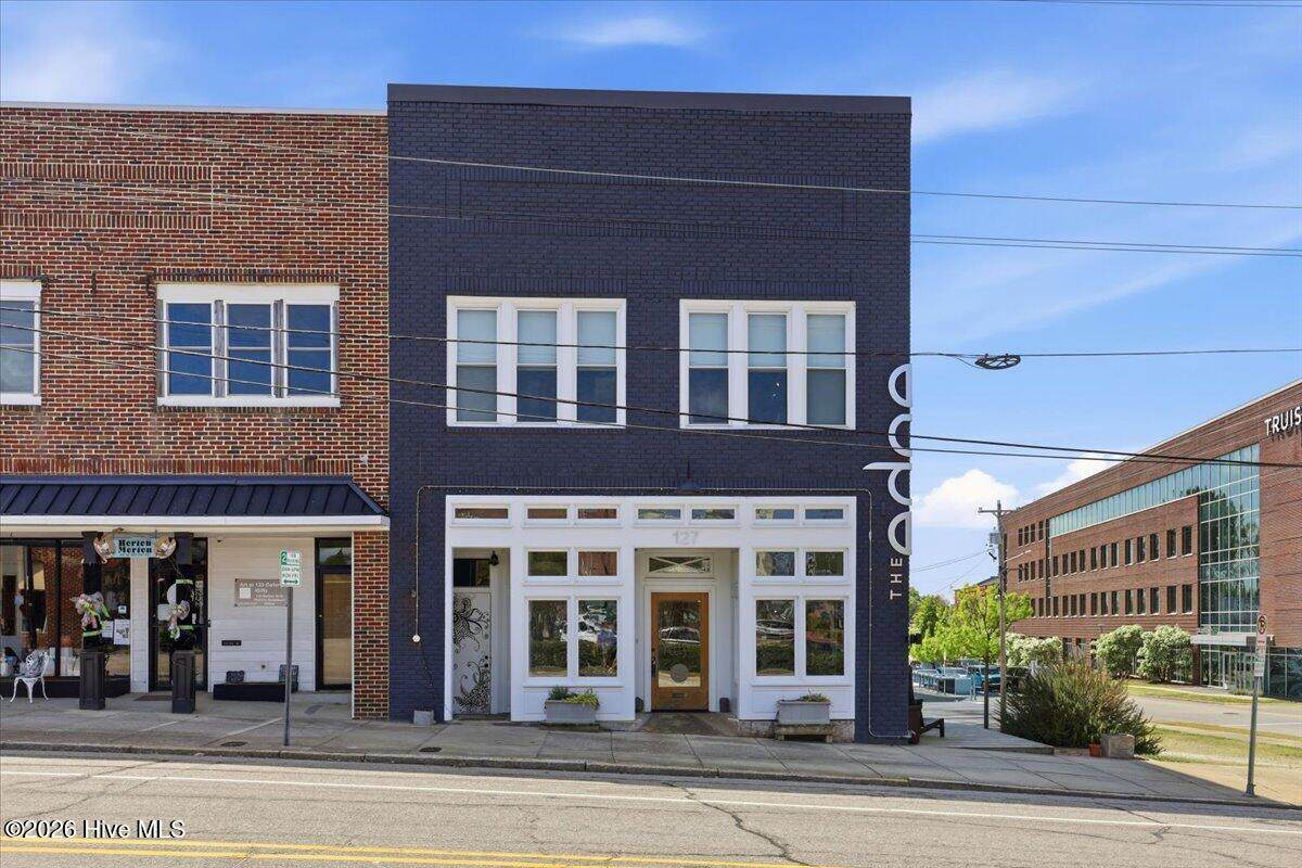 127 Barnes Street - Photo 1
