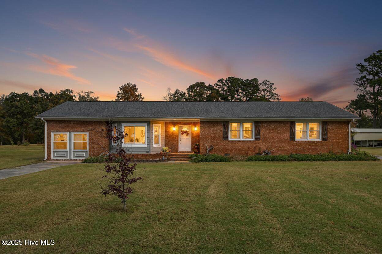 117 Tom Avenue - Photo 1