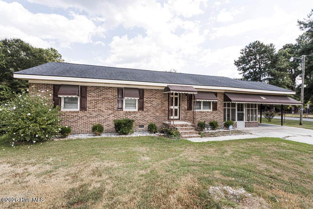 5201 Gainor Avenue - Photo 1