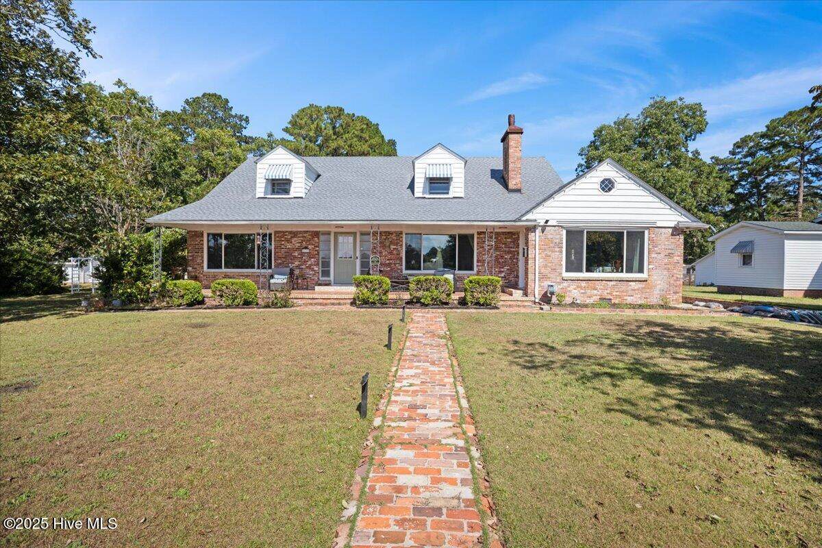 418 9th Street - Photo 1