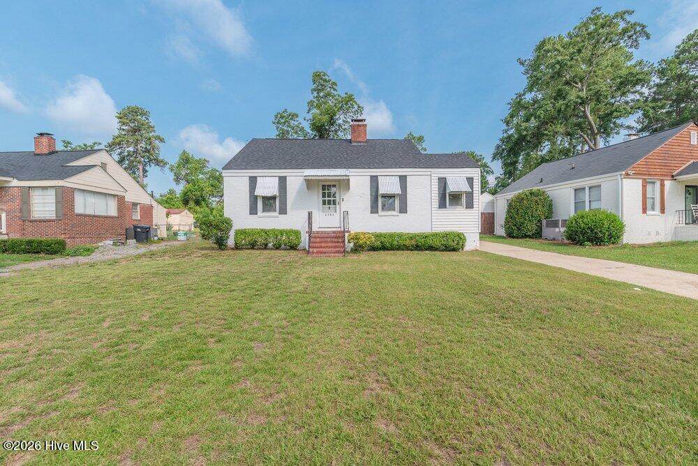 1711 Oak Drive - Photo 1