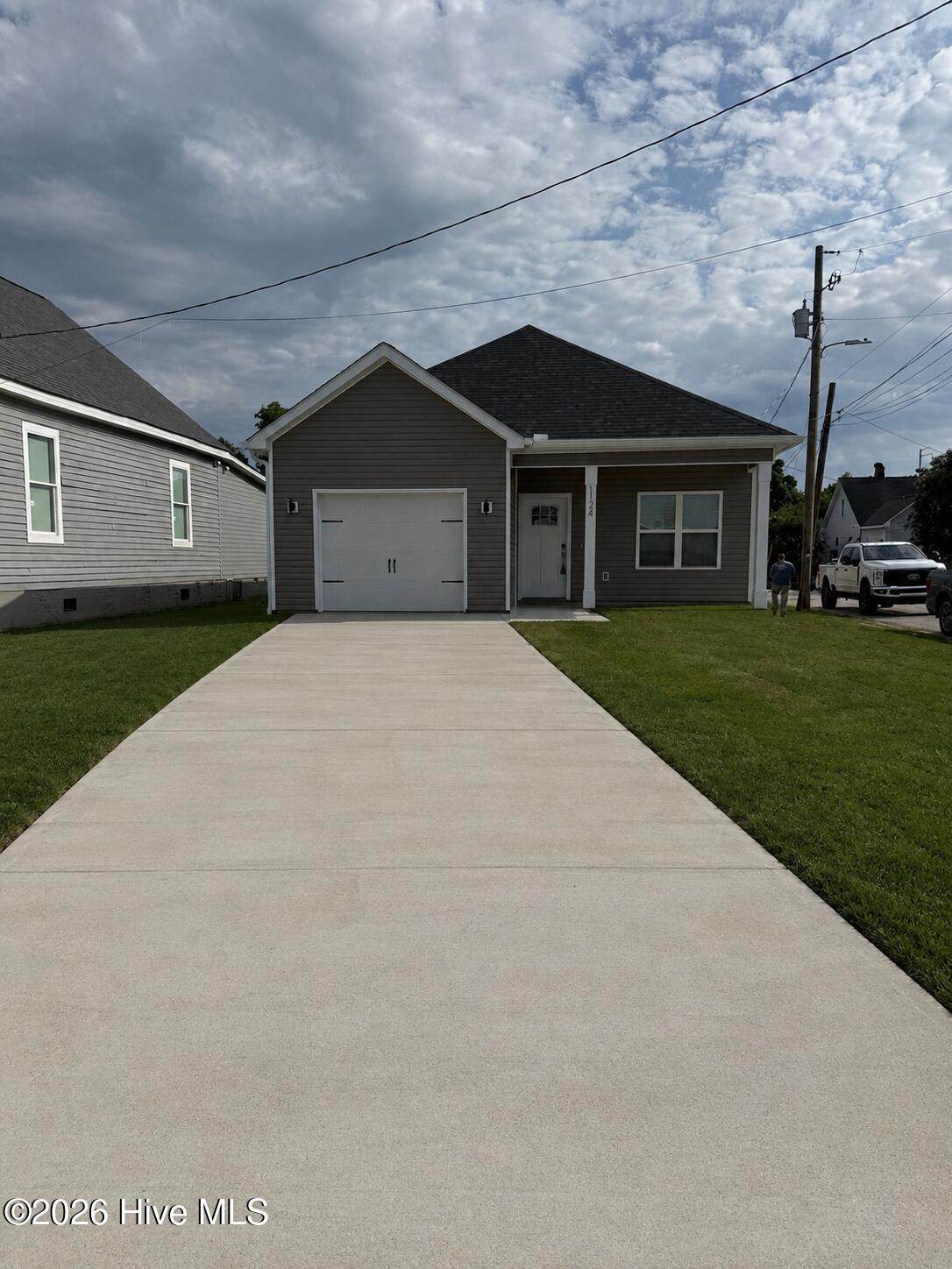 1124 D'antignac Street - Photo 1