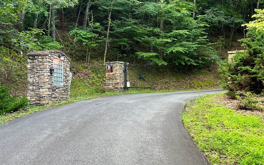 https://bt-photos.global.ssl.fastly.net/ncreg/orig_boomver_1_66d8a78792b6b44fde4df4e0c2535c5e-2.jpg