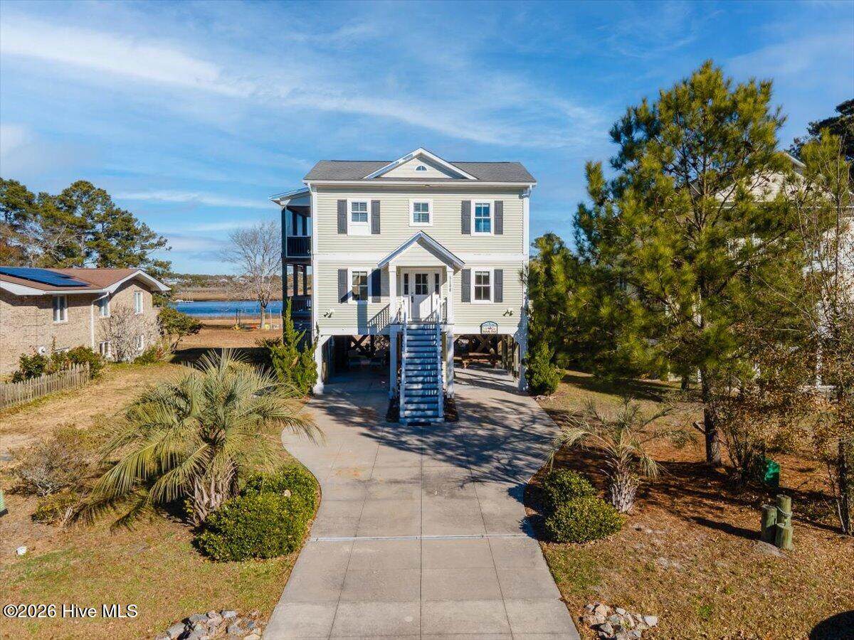 5106 Yacht Drive - Photo 1